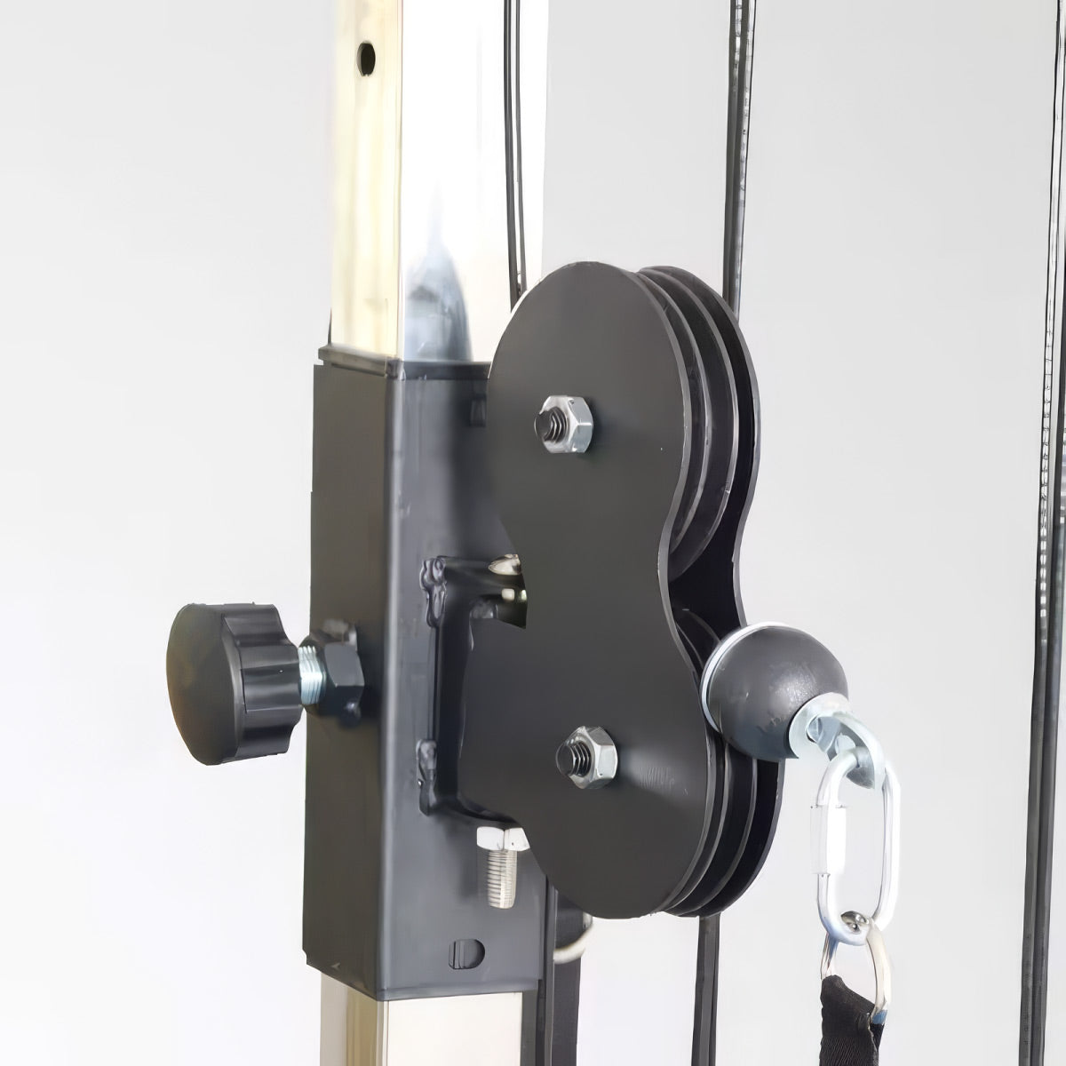 Lat Pulldown - Semi Commercial Strength Machine
