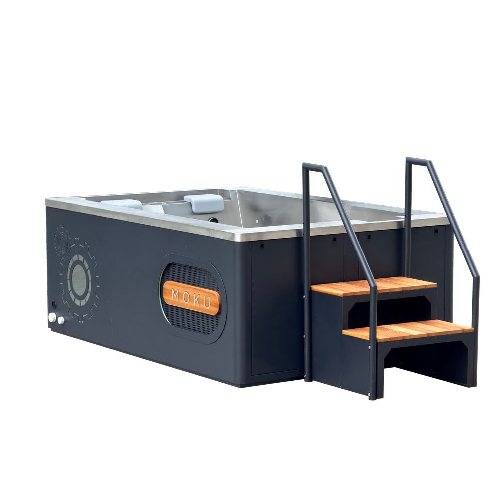 ThermaLux™ Hot Tub