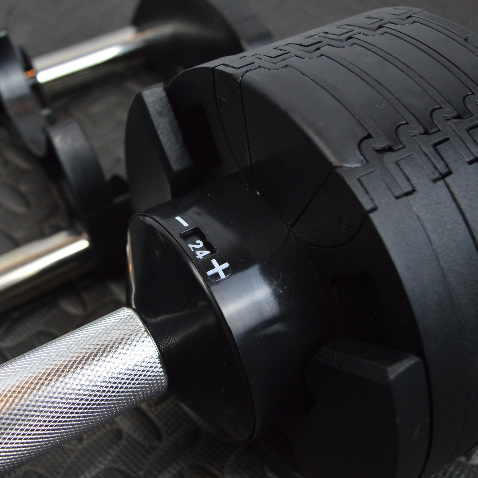 24kg Adjustable Dumbbells Pair with 2kg Increments