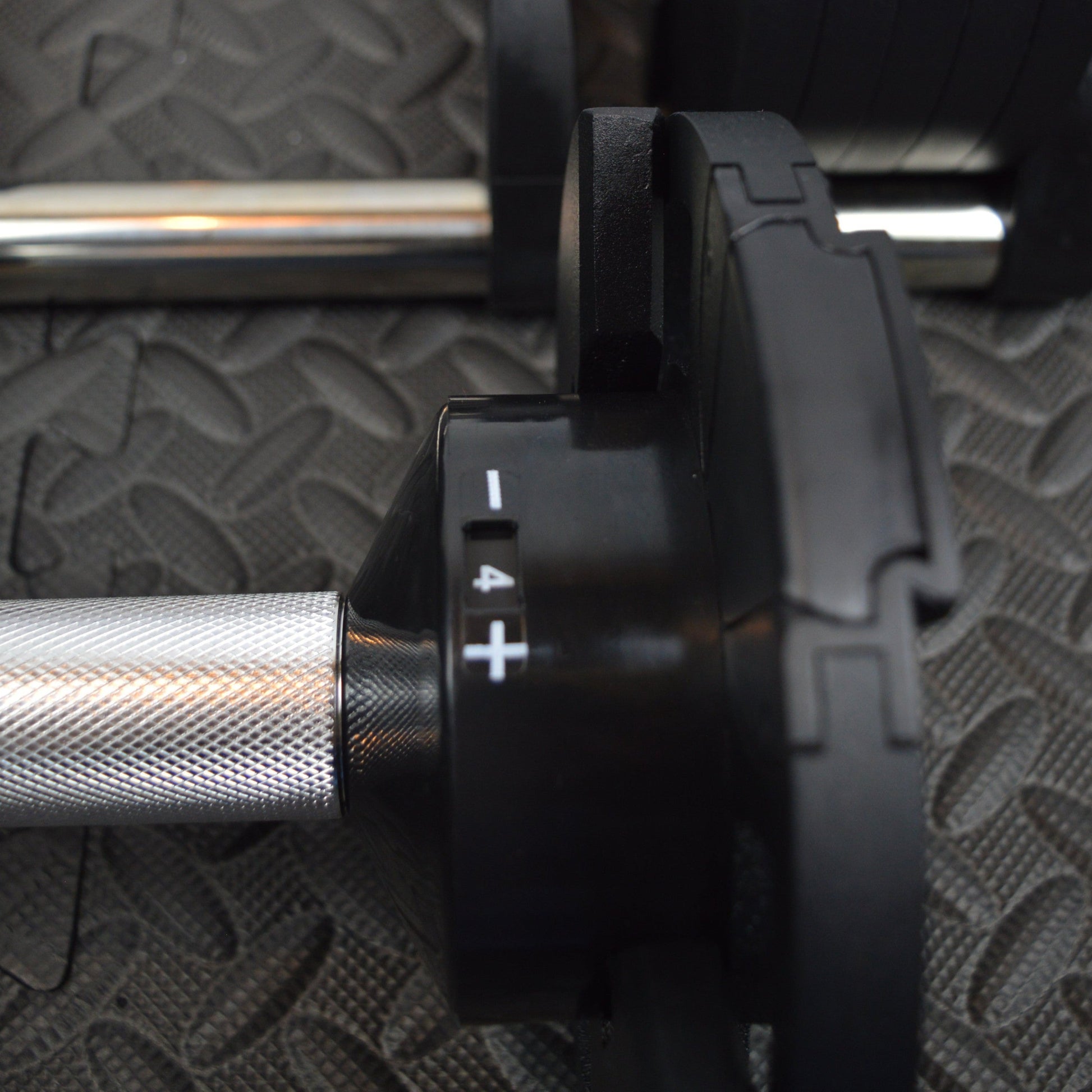24kg Adjustable Dumbbells pair with 4kg Increments