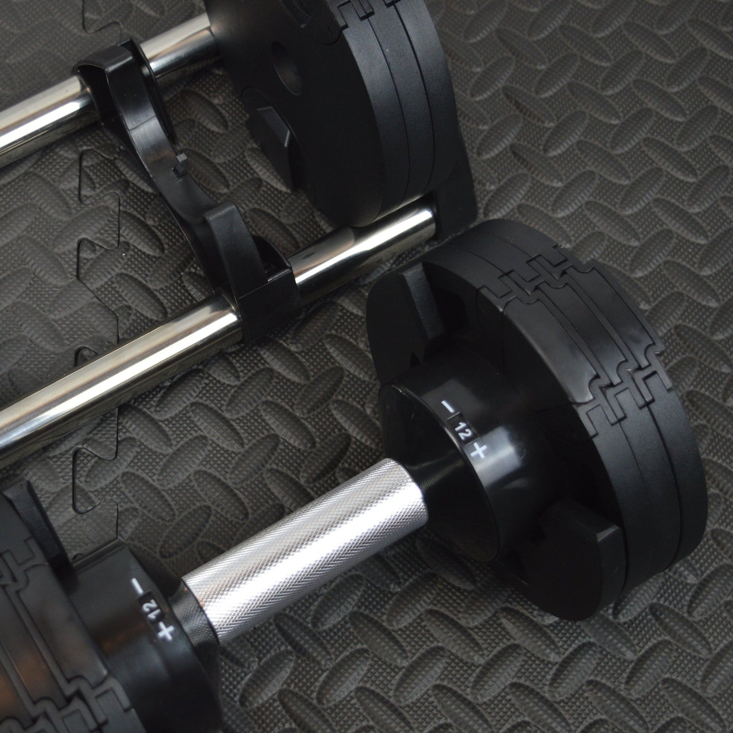 24kg Adjustable Dumbbells pair with 4kg Increments